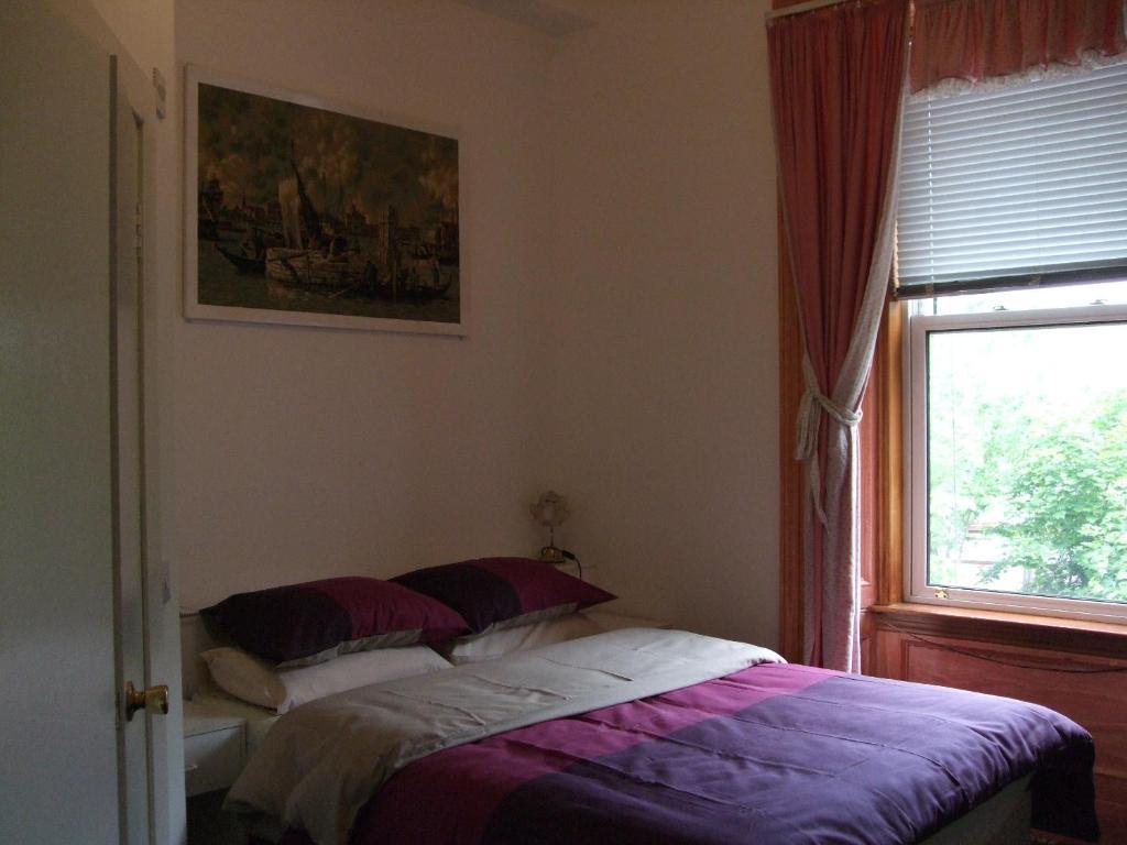Swan Lake Guest House เอดินบะระ ห้อง รูปภาพ