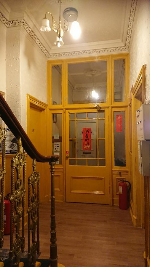 Swan Lake Guest House เอดินบะระ ภายนอก รูปภาพ